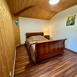 Grande Maison Au Calme Сasa de vacaciones La Merlatiere