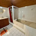 Grande Maison Au Calme La Merlatiere