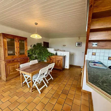 Grande Maison Au Calme