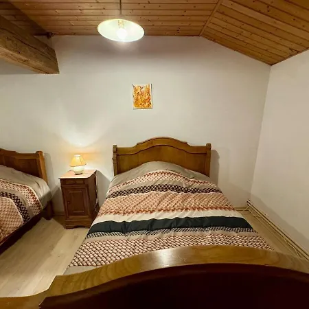 Semesterbostad Grande Maison Au Calme