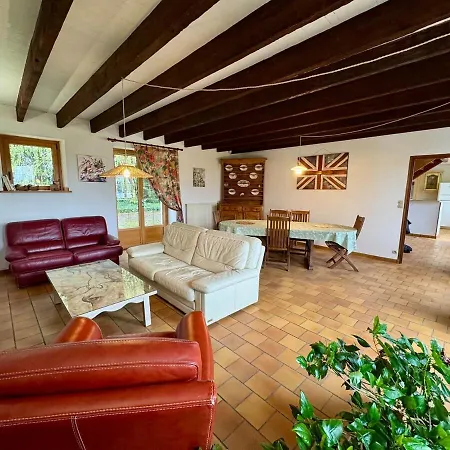 Grande Maison Au Calme Semesterbostad *