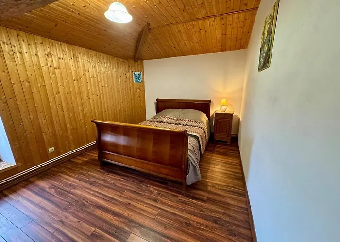 Grande Maison Au Calme