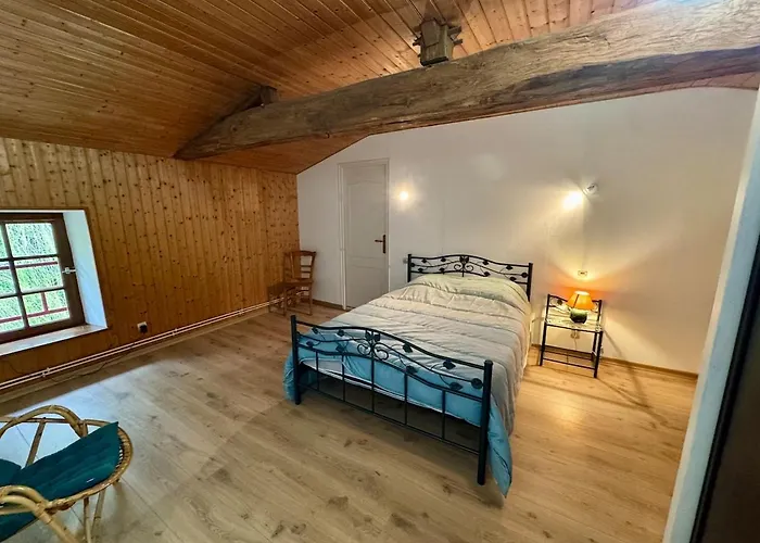 Grande Maison Au Calme * La Merlatiere